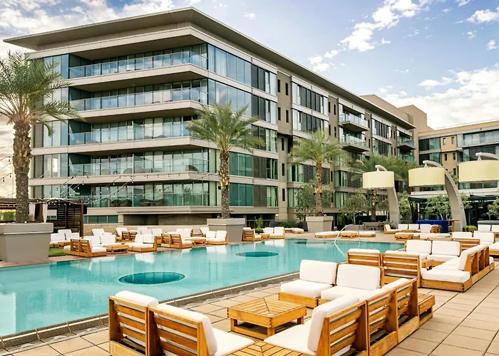 W Scottsdale